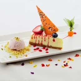 Complimentary dessert with Min. Spend SGD 300++